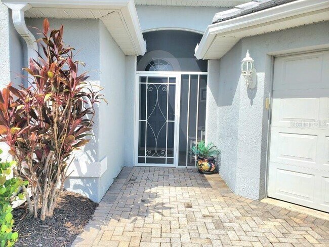 Building Photo - 417 Islamorada Blvd