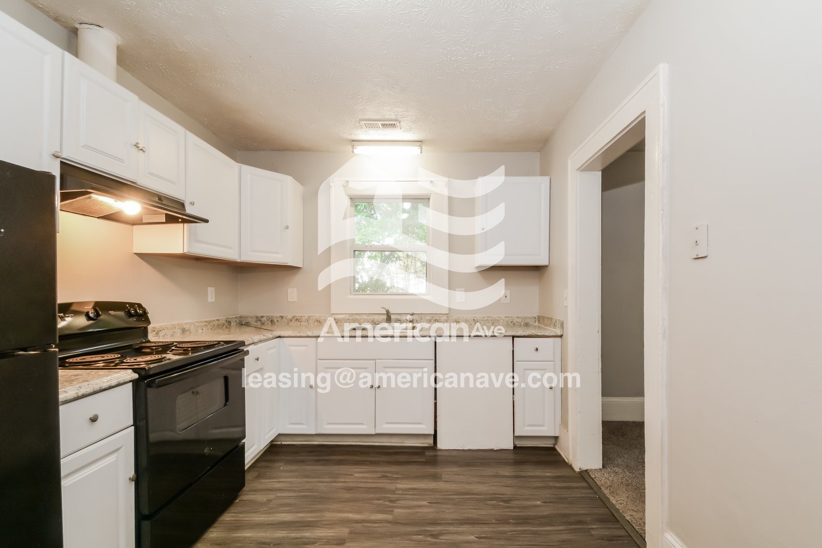 Building Photo - 908 Branson St