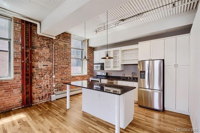 Building Photo - 2261 Blake St