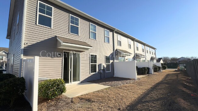 Building Photo - 3BR/2.5BA Townhome in Ogden - The Reserve at West Bay - $2,250/month - No Pets! MOVE IN SPEACIAL ...