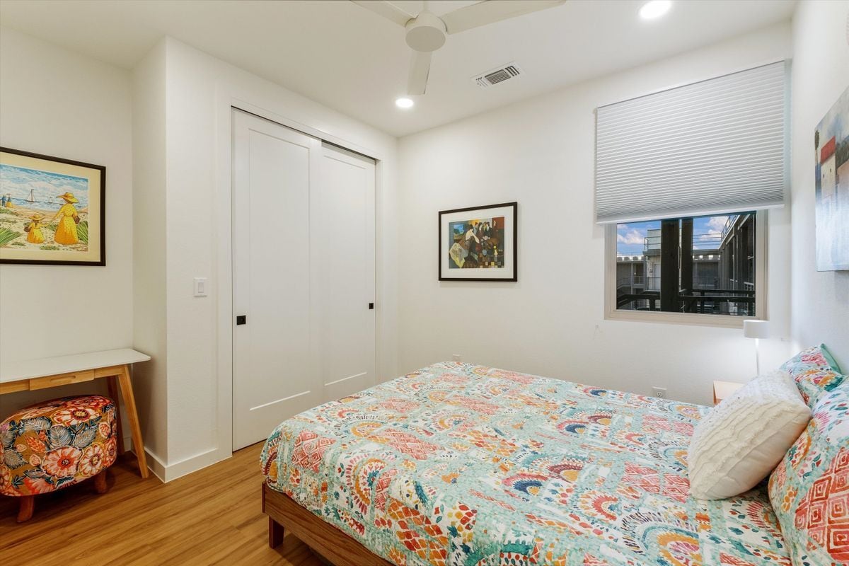 Building Photo - 2165 Gabriels Pl