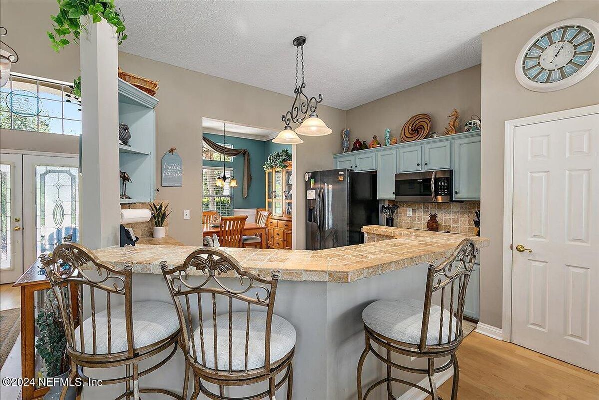 Building Photo - 2884 St Maarten Ct