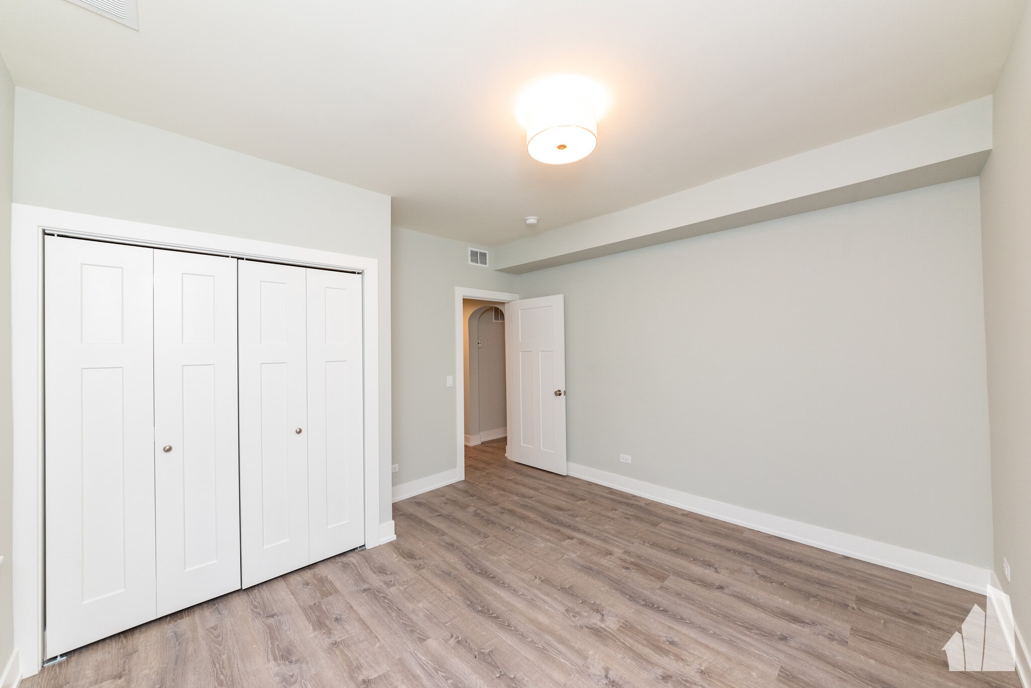 Building Photo - 1143 Maple