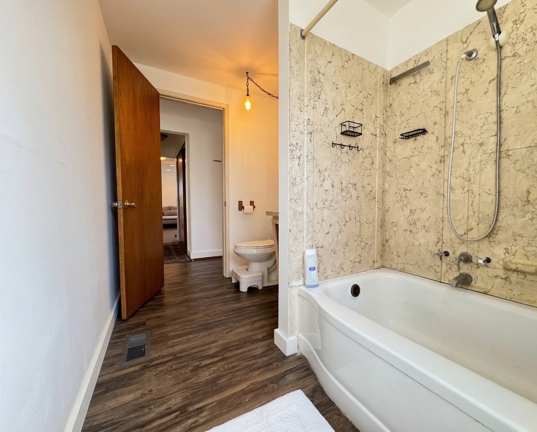 Building Photo - 17253 33rd Ave S