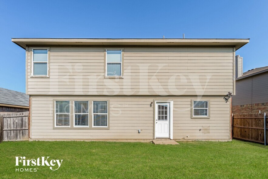 Building Photo - 13829 Sonterra Ranch Rd