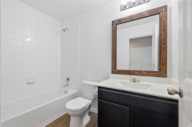 Building Photo - 11912 Jamie Dr