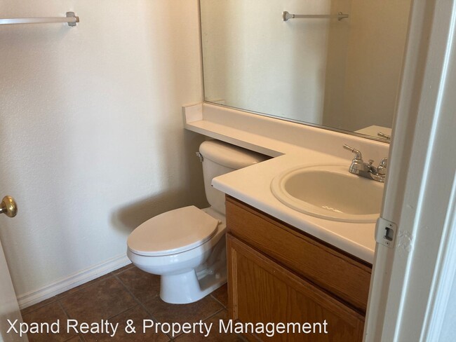 Building Photo - 4 br, 2 bath House - 1904 Cedar Bluffs Way