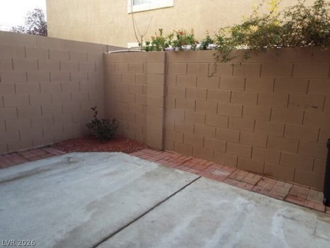 Building Photo - 9623 Gunsmith Dr