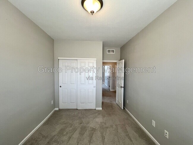 Building Photo - 14700 E 104th Ave