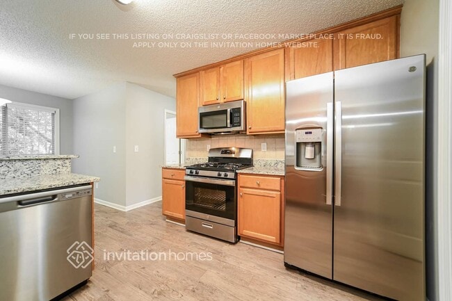 Building Photo - 304 Freeman Forest Dr