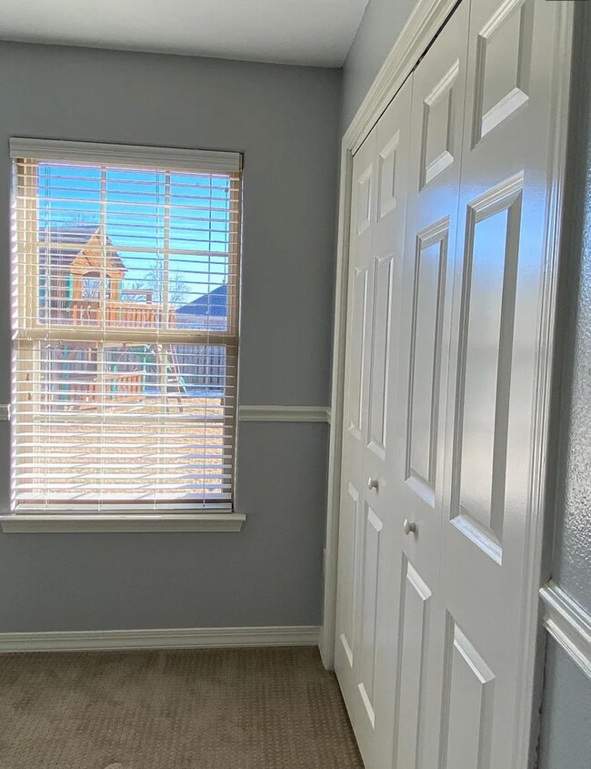 Building Photo - 320 Beasley Dr