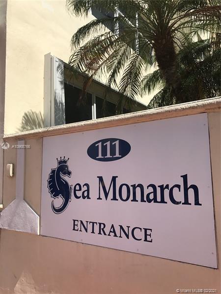 Building Photo - 111 N Pompano Beach Blvd