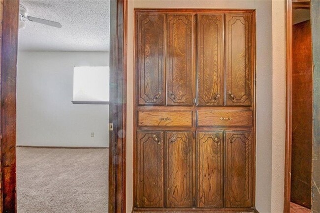 Building Photo - 1502 Briar Meadow Rd