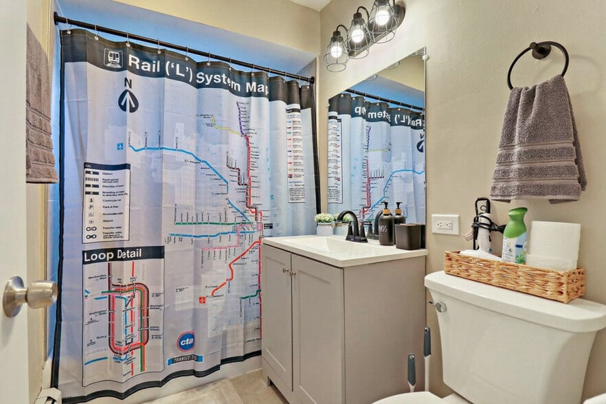 Building Photo - 4444 Wisconsin Ave