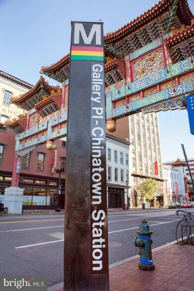 Metro-Chinatown - 777 7th St NW