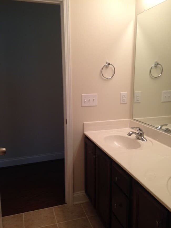 Building Photo - 1445 Brookwood Dr