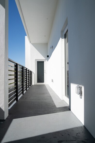 Building Photo - 500 Foster Rd