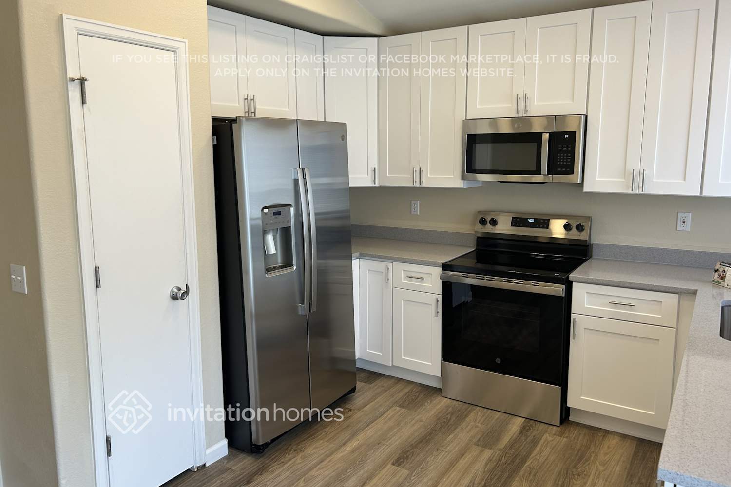 Building Photo - 6910 Blazing Trail Dr