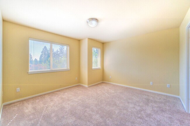 Building Photo - 3Bd Bothell Home!