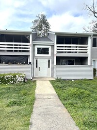 Building Photo - 1017 Stevens Creek Rd