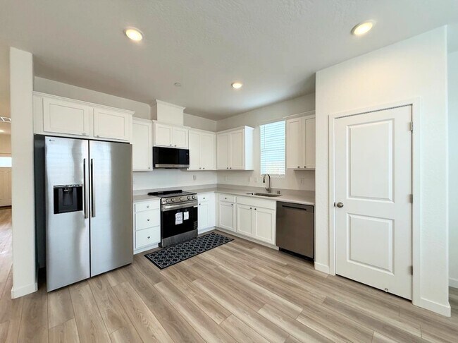 Building Photo - 4623 Sami Jo Dr