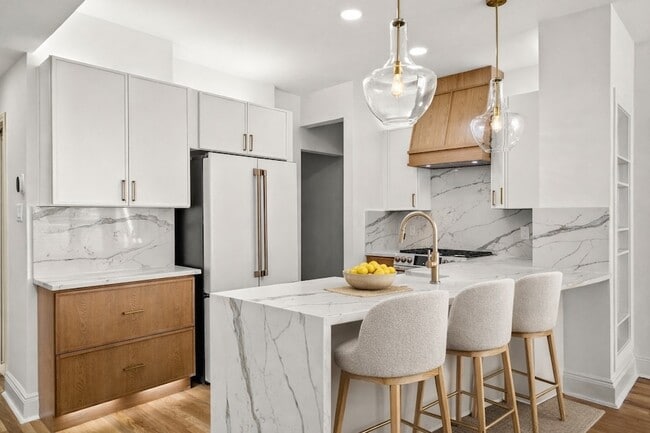 Building Photo - 4030 Gilbert Ave