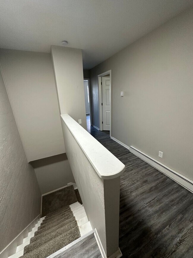 Building Photo - 420 Tinkler/509 Perrin-SHILO