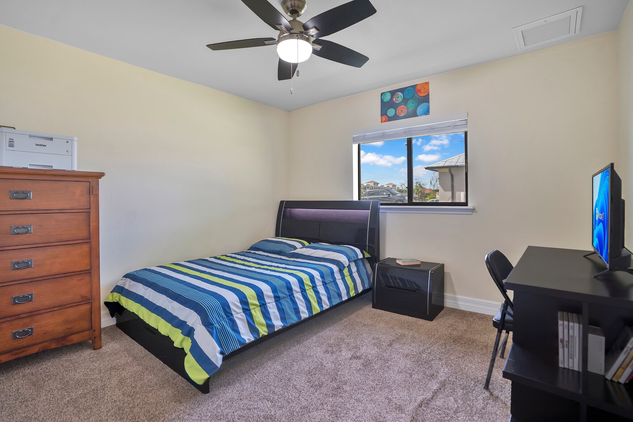 Building Photo - 1627 SW 14th St