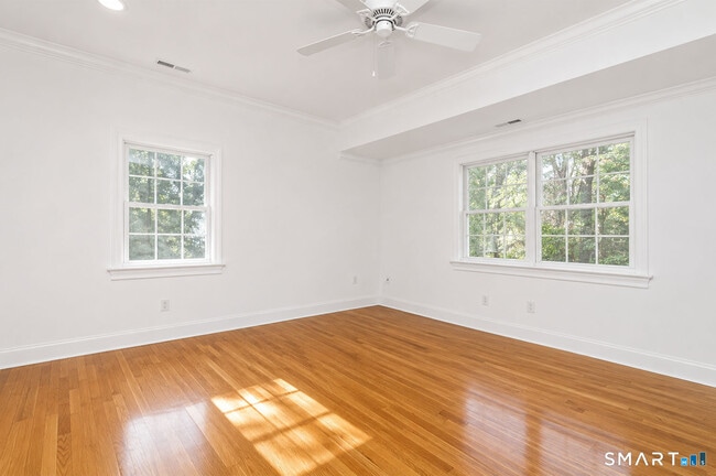 Building Photo - 55 Southport Ridge