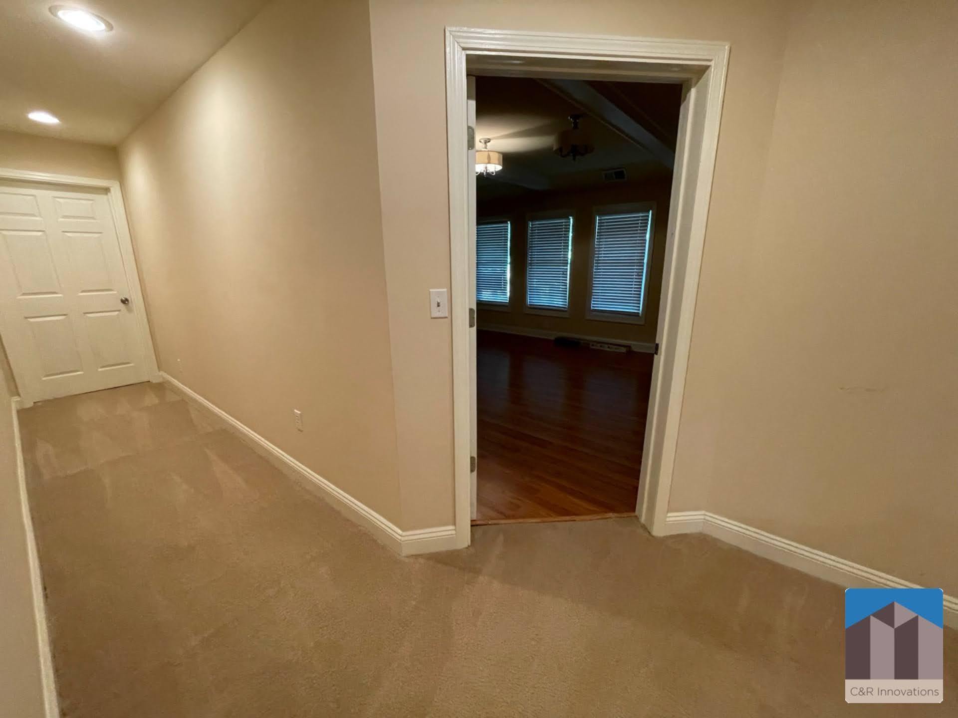 Building Photo - 1377 Greencrest Ct