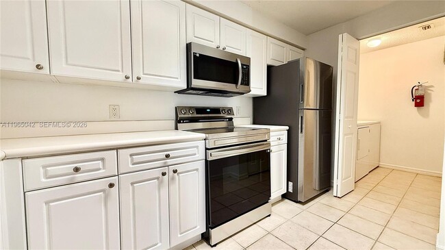 Building Photo - 2728 Anzio Ct