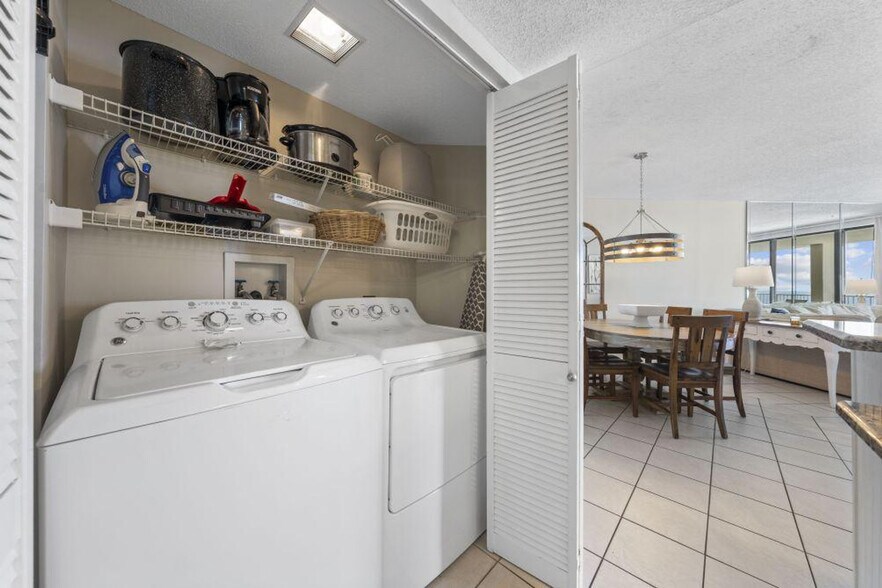 Building Photo - 24800 Perdido Beach Blvd