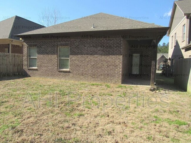 Building Photo - 5596 Park Side Rd