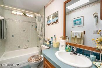 Building Photo - 4159 Hidden Lakes Dr