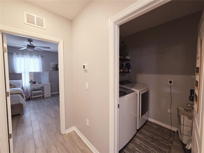 Building Photo - 3180 Royal Tern Dr