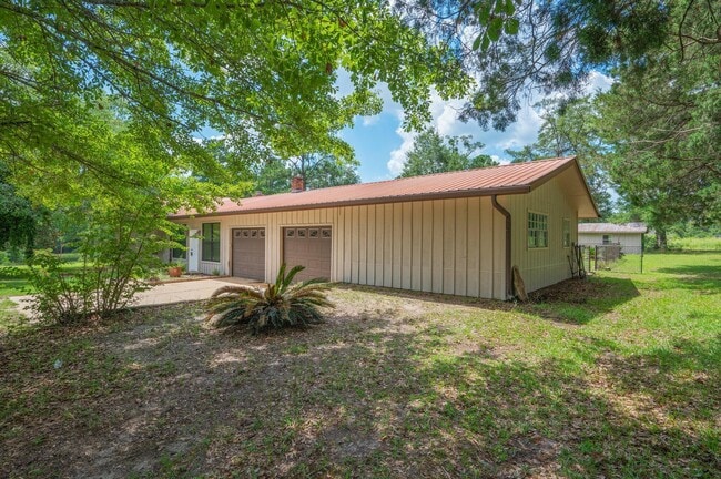 Building Photo - 803 Ingle Rd