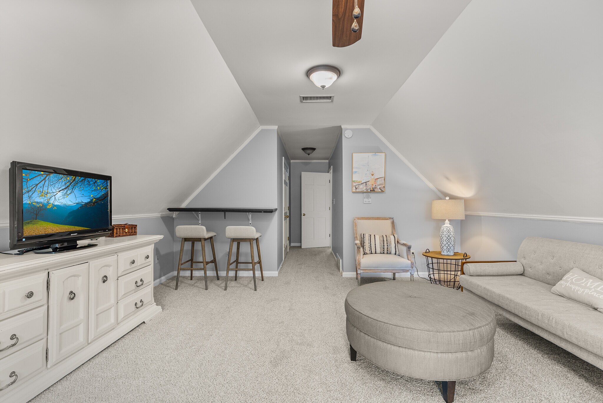 Building Photo - 9711 Pine Point Dr