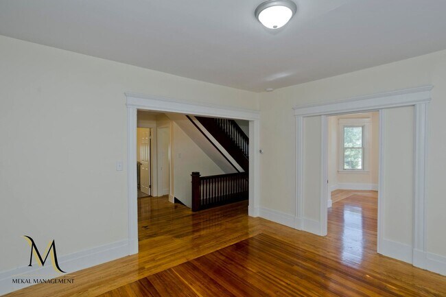 Building Photo - 20 Sachem St
