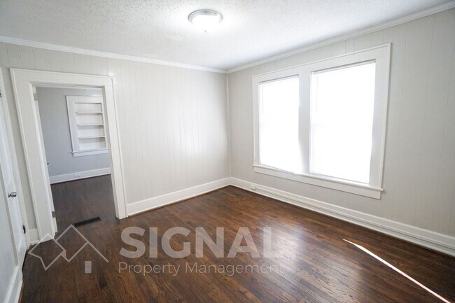 Building Photo - 7801 6th Ave S