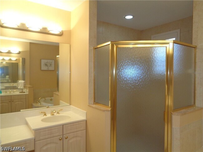 Building Photo - 734 Regency Reserve Cir