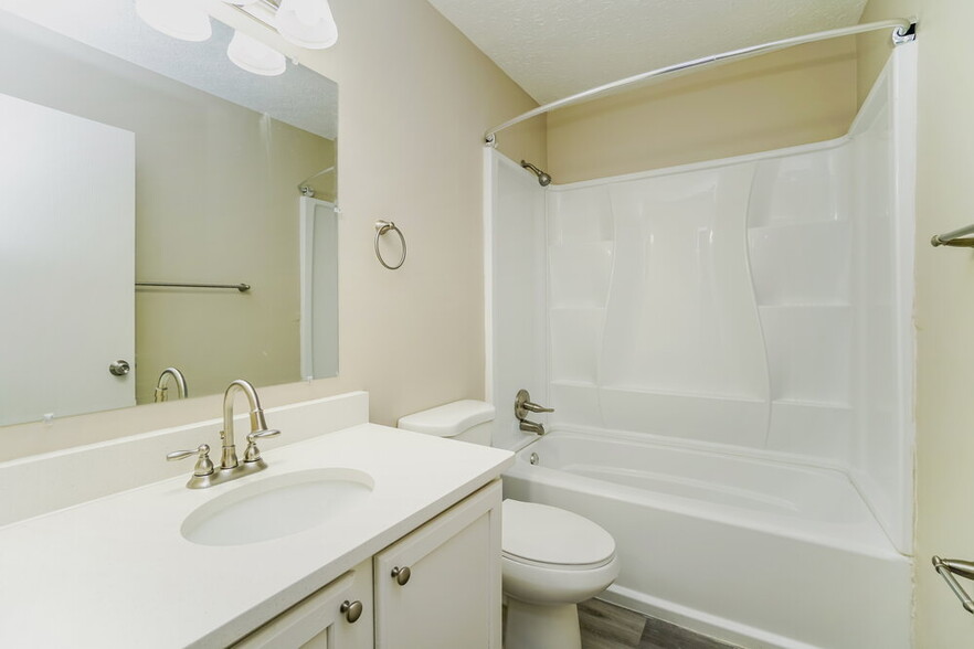 Building Photo - 2845 Morality Dr