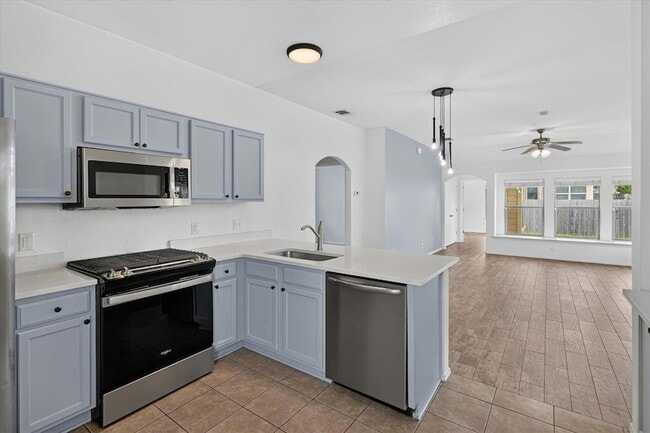Building Photo - 15111 Parrish Ln