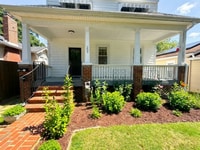 Building Photo - 209 4th Ave