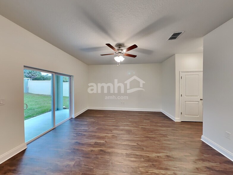 Building Photo - 6154 Little Blf Cir