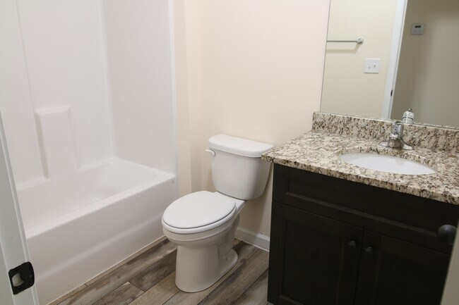 Building Photo - 110 Morris St