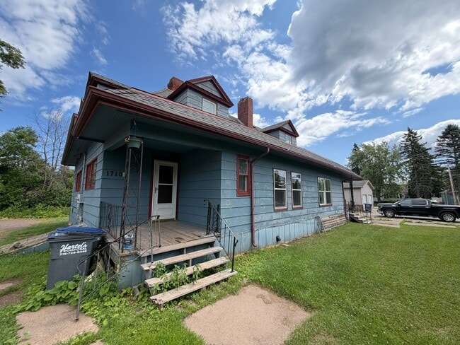 Building Photo - 3 Bedroom Walking Distance from UMD - AVAILABLE AUGUST!
