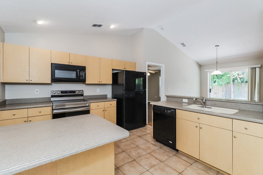 Building Photo - 4519 Weasel Dr