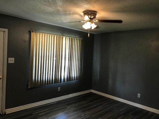 Building Photo - Awesome Northaven home for rent! Coming available soon!!