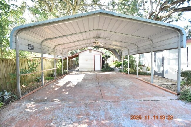 Building Photo - 205 Garland Ave