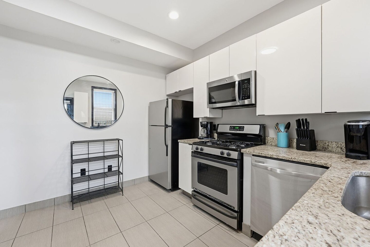 Building Photo - 409 O St NW